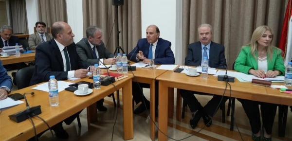 لجنة المال ناقشت مشروع قانون إصلاح المصارف لجنة المال ناقشت مشروع قانون إصلاح المصارف