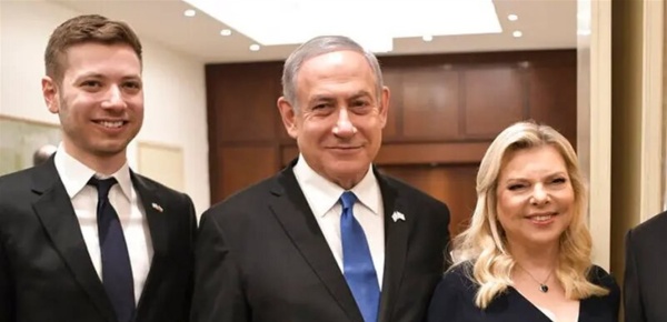 نجل نتنياهو يغير اسمه اليكم التفاصيل نجل نتنياهو يغير اسمه اليكم التفاصيل