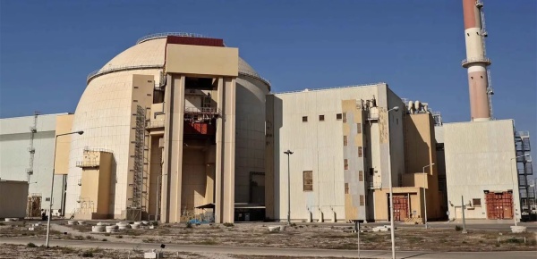 إيران تنفي استهداف محطة بوشهر النووية وتؤكد عدم وجود تسرب إشعاعي