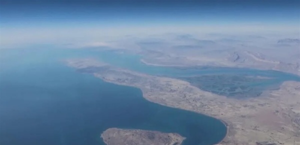 البحرية الدولية لا أساس قانوني لفرض رسوم على عبور المضائق الدولية البحرية الدولية لا أساس قانوني لفرض رسوم على عبور المضائق الدولية