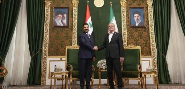في أول زيارة رسمية الزيدي يصل إلى طهران لبحث التعاون الثنائي