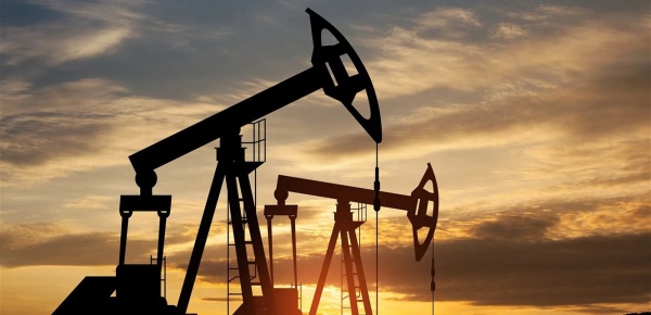 بعد وقف الهجمات الاميركية الايرانية تراجع في اسعار النفط بعد وقف الهجمات الاميركية الايرانية تراجع في اسعار النفط