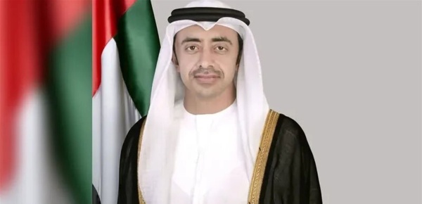 لقاء بين وزير الخارجية الاماراتي ونظيره البريطاني في لندن لقاء بين وزير الخارجية الاماراتي ونظيره البريطاني في لندن
