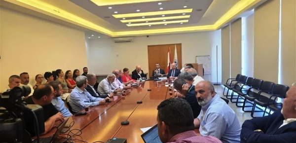 خطة مشتركة بين الزراعة و العمل لتنظيم العمالة الزراعية خطة مشتركة بين الزراعة و العمل لتنظيم العمالة الزراعية