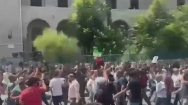 بعد الحكم بالإعدام على بشار وماهر الأسد هذا ما تشهده سوريا