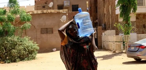 السودان يعلن عن إعفاءات جديدة بقطاعي المياه والطاقة الشمسية السودان يعلن عن إعفاءات جديدة بقطاعي المياه والطاقة الشمسية