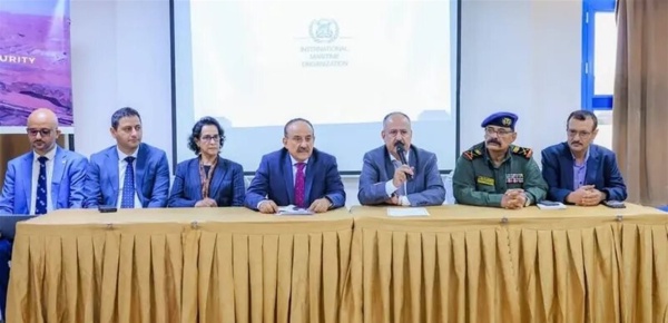مع تصاعد التهديدات الحوثية اليمن يتحرك لتوحيد أمنه البحري مع تصاعد التهديدات الحوثية اليمن يتحرك لتوحيد أمنه البحري