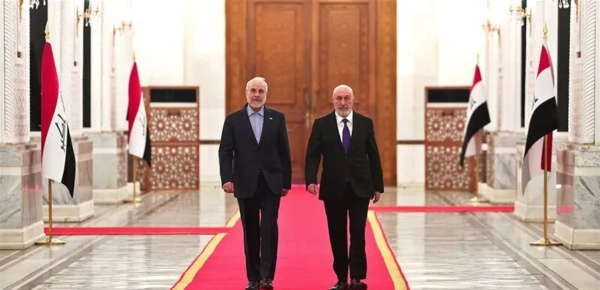 الرئيس العراقي سنكون الأكثر تضررا من التصعيد ولا ناقل وطني لدينا الرئيس العراقي سنكون الأكثر تضررا من التصعيد ولا ناقل وطني لدينا