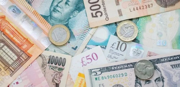 مع تجدد الأعمال القتالية في الشرق الأوسط استقرار في سعر الدولار