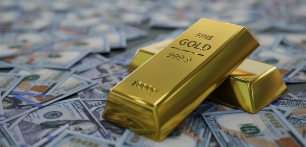 ارتفاع أسعار الذهب وتراجع طفيف للدولار