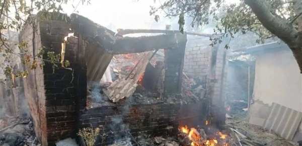 ضربة روسية تستهدف مستودع ا في أوكرانيا وتوقع قتلى وجرحى ضربة روسية تستهدف مستودع ا في أوكرانيا وتوقع قتلى وجرحى