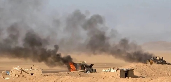 تحرك حوثي نحو طريق استراتيجي ساعات حاسمة في اليمن تحرك حوثي نحو طريق استراتيجي ساعات حاسمة في اليمن