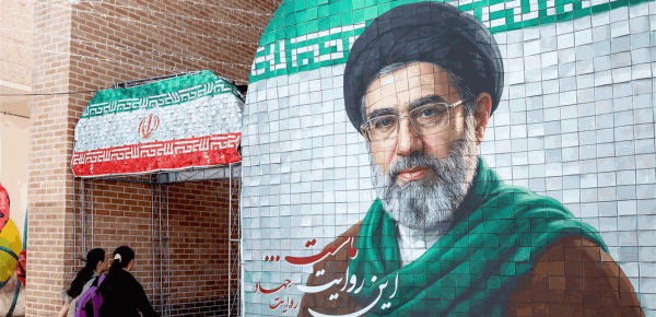 في الذكرى الثانية لاستشهاد نصرالله ماذا قال خامنئي عن نعيم قاسم و حزب الله
