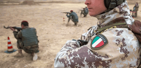 بعد 12 عاما القوات الإيطالية تغادر العراق بعد 12 عاما القوات الإيطالية تغادر العراق