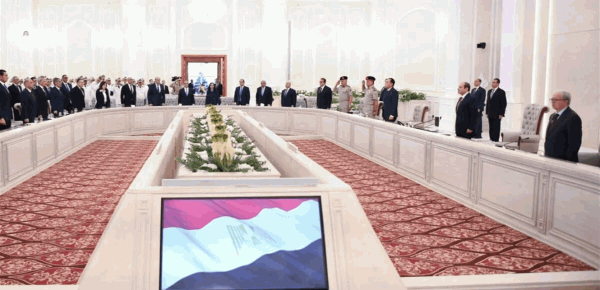 بدعوة من السيسي جلسة طارئة للبرلمان المصري بدعوة من السيسي جلسة طارئة للبرلمان المصري
