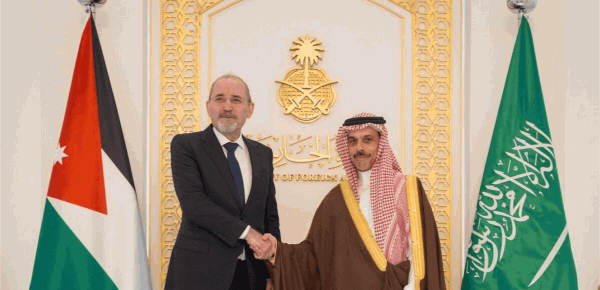 الهجمات الحوثية بين وزير الخارجية السعودي ونظيره الأردني