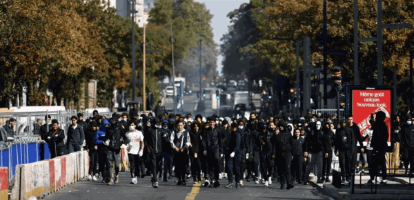 الإحتجاجات في فرنسا كيف بدأت وإلى أين تت جه الإحتجاجات في فرنسا كيف بدأت وإلى أين تت جه