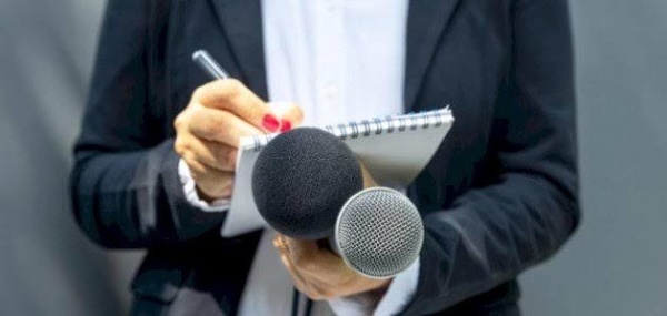 بالفيديو روسيا تعتقل صحافيا يابانيا بتهمة التجسس بالفيديو روسيا تعتقل صحافيا يابانيا بتهمة التجسس