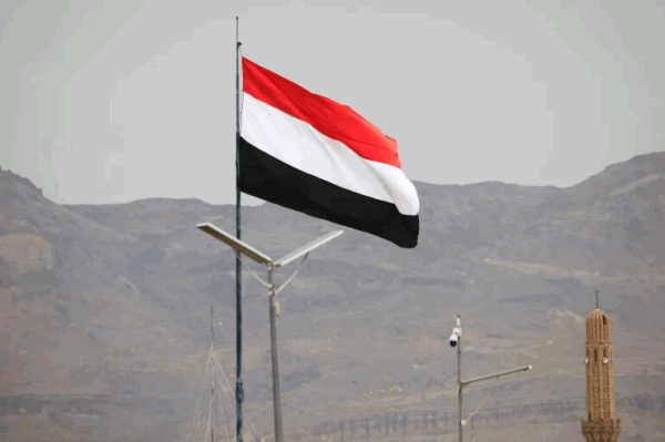الخارجية اليمنية تدعو إلى توحيد الموقف العربي لمواجهة الهجمات الحوثية الخارجية اليمنية تدعو إلى توحيد الموقف العربي لمواجهة الهجمات الحوثية
