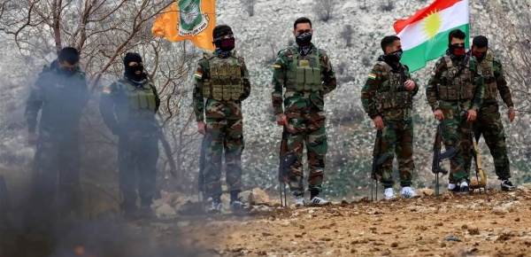 اشتباكات حدودية في أذربيجان الغربية تسفر عن مقتل ضابط إيراني ومسلحين اثنين اشتباكات حدودية في أذربيجان الغربية تسفر عن مقتل ضابط إيراني ومسلحين اثنين