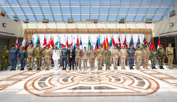 الدفاع السعودية استكمال الترتيبات العملية لتفعيل أجهزة التحالف البحري الدفاعي الدفاع السعودية استكمال الترتيبات العملية لتفعيل أجهزة التحالف البحري الدفاعي