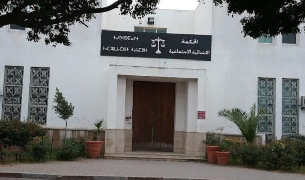 مثير حكم بالبيضاء يلزم طليقا بأداء متعة بقيمة 233 مليون سنتيم ونفقة شهرية 7000 درهم مثير حكم بالبيضاء يلزم طليقا بأداء متعة بقيمة 233 مليون سنتيم ونفقة شهرية 7000 درهم