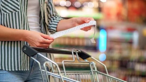 جهة الدار البيضاء سطات تتصدر جهات المملكة في نفقات استهلاك الأسر خلال 2024 جهة الدار البيضاء سطات تتصدر جهات المملكة في نفقات استهلاك الأسر خلال 2024
