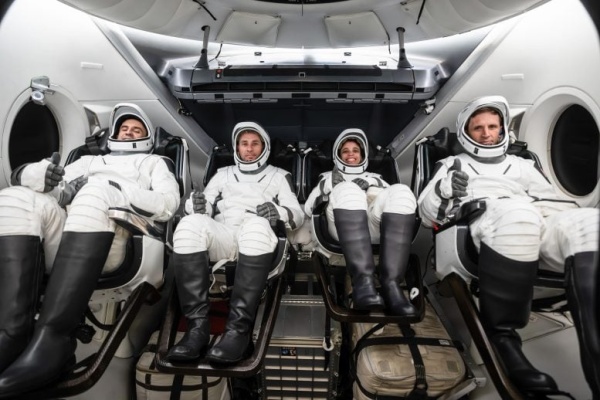 ناسا وspacex crew 13 يمكنهم الوصول إلى المحطة الفضائية في أقل من 9 ساعات ناسا وspacex crew 13 يمكنهم الوصول إلى المحطة الفضائية في أقل من 9 ساعات