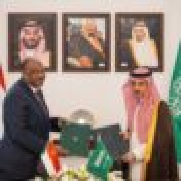السودان والسعودية يوقعان اتفاقية تأسيس المجلس الأعلى للتعاون السودان والسعودية يوقعان اتفاقية تأسيس المجلس الأعلى للتعاون