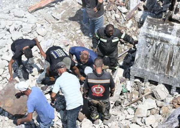 نتنياهو يبرر استهداف المدنيين في لبنان والجيش يعلن اغتيال قيادي