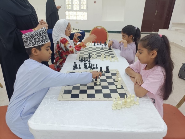 أكثر من ألف مشارك بدء فعاليات ملتقى صيف جنوب الباطنة 2026 ببرامج تقنية ورياضية وثقافية متنوعة