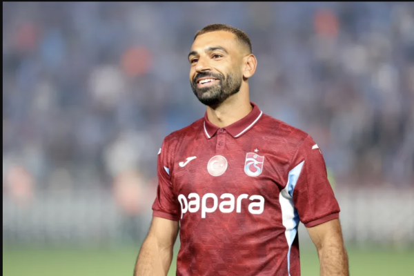محمد صلاح يتصدر قائمة طرابزون سبور في افتتاح الدوري التركي أمام قاسم باشا محمد صلاح يتصدر قائمة طرابزون سبور في افتتاح الدوري التركي أمام قاسم باشا