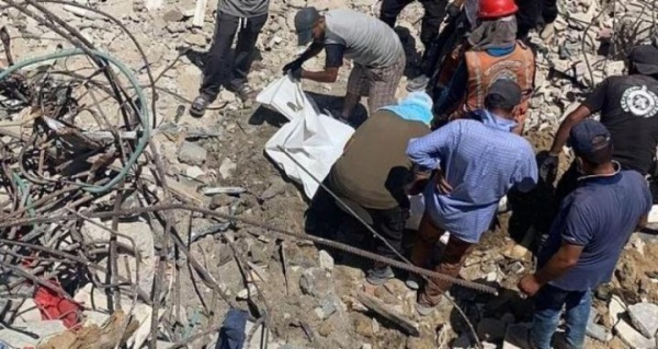 the remains of 112 palestinians were recovered from under the rubble of homes destroyed by israel the remains of 112 palestinians were recovered from under the rubble of homes destroyed by israel