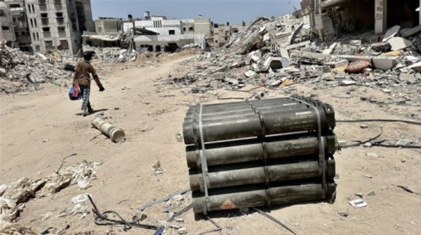 civil defense in gaza 70 000 tons of explosives threaten the lives of gaza residents