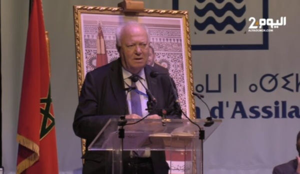 موراتينوس من أصيلة لعنة النفط لم تصنع التنمية والمستقبل لـ دمقرطة الطاقة فيديو