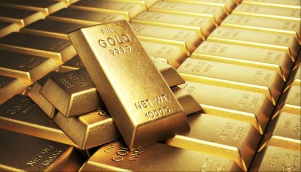 تراجع أسعار الذهب مع ترقب المستثمرين إشارات من المركزي الأمريكي بشأن الفائدة