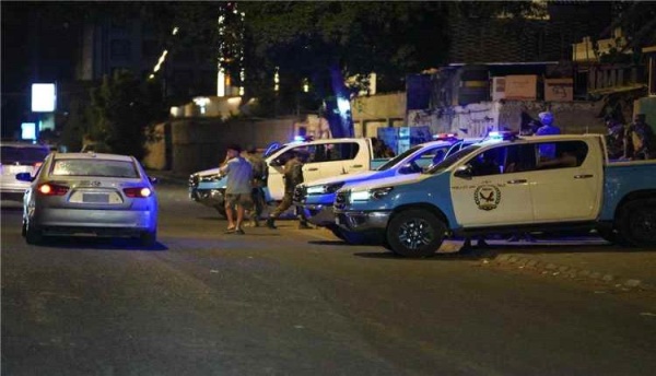 أمن عدن يستعرض خلال أسبوع ضبط 108 متهم ورصد 86 قضية جنائية