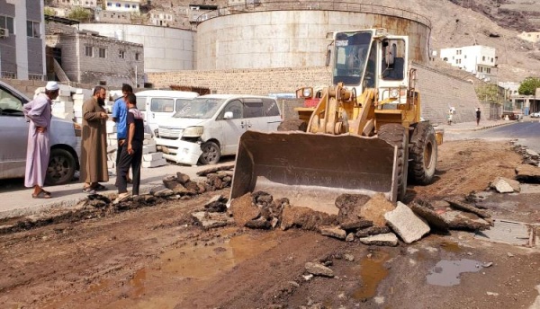 مدير عام التواهي يتفقد مشروع حجيف ويؤكد أهمية تطوير البنية التحتية وتسريع وتيرة الإنجاز مدير عام التواهي يتفقد مشروع حجيف ويؤكد أهمية تطوير البنية التحتية وتسريع وتيرة الإنجاز
