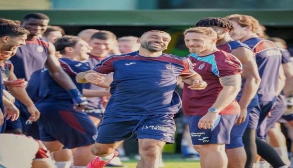 أول ظهور لمحمد صلاح في تدريبات طرابزون أول ظهور لمحمد صلاح في تدريبات طرابزون