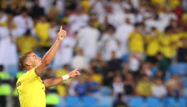 رونالدو يواصل تحطيم الأرقام ويصبح هداف النصر التاريخي