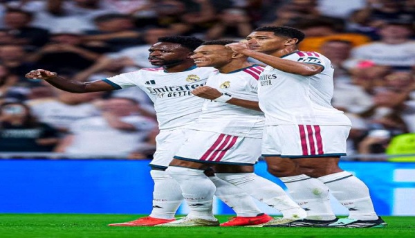 ريال مدريد يعود إلى الانتصارات بالفوز على رايو برباعية ريال مدريد يعود إلى الانتصارات بالفوز على رايو برباعية