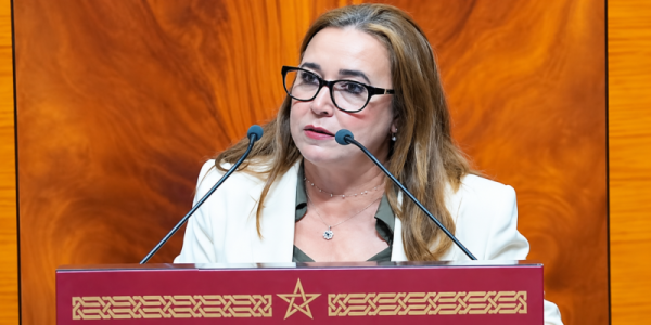 برلمانية من المعارضة تحويل انتقاد أحداث سبتة إلى تهمة محاولة للهروب من المحاسبة برلمانية من المعارضة تحويل انتقاد أحداث سبتة إلى تهمة محاولة للهروب من المحاسبة
