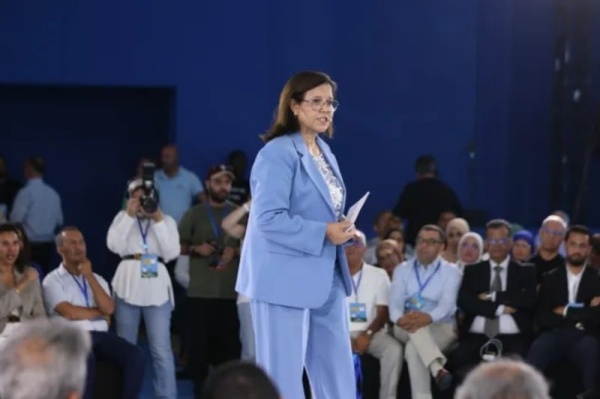 قياديو الأحرار يعدون باستمرار مسار إصلاحي قابل للإنجاز دون تهريج قياديو الأحرار يعدون باستمرار مسار إصلاحي قابل للإنجاز دون تهريج