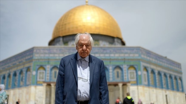 حملت القدس كساعة يدي تركيا تستذكر شاعر القدس في ذكرى رحيله السابعة حملت القدس كساعة يدي تركيا تستذكر شاعر القدس في ذكرى رحيله السابعة