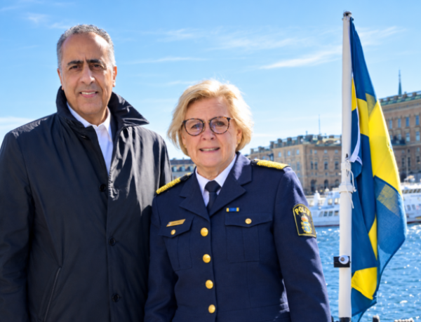 المفوضة الوطنية للشرطة السويدية تشيد بالتعاون الأمني مع المغرب إثر توقيف متورط خطير في الجريمة المنظمة المفوضة الوطنية للشرطة السويدية تشيد بالتعاون الأمني مع المغرب إثر توقيف متورط خطير في الجريمة المنظمة