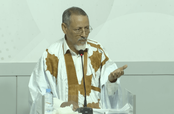 ولد امباله بعض السجناء السلفيين يرفضون الحوار والدولة لا تفرض مراجعات فكرية ولد امباله بعض السجناء السلفيين يرفضون الحوار والدولة لا تفرض مراجعات فكرية