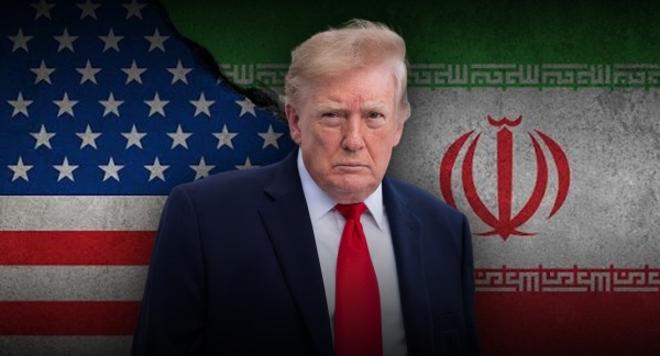 ترامب يتحدث عن مفاوضات مع إيران وسط تحذيرات من انهيار اقتصادها وتصاعد التوتر في هرمز