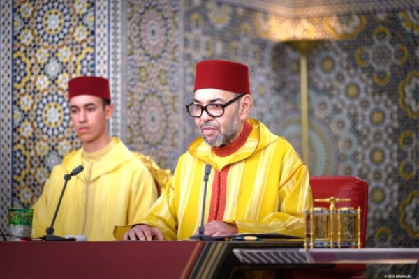 الملك محمد السادس نتطلع بعد الانتخابات لإطلاق دورة جديدة في مسارنا التنموي شعارها تحصين المكاسب ومواصلة الإصلاحات الملك محمد السادس نتطلع بعد الانتخابات لإطلاق دورة جديدة في مسارنا التنموي شعارها تحصين المكاسب ومواصلة الإصلاحات