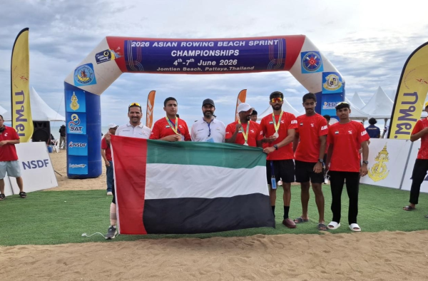 ميداليتان للإمارات في بطولة آسيا للتجديف الشاطئي