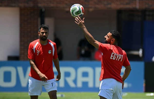صلاح يثير أزمة في منتخب مصر قبل مواجهة أستراليا صلاح يثير أزمة في منتخب مصر قبل مواجهة أستراليا